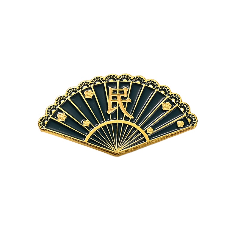 Badge d'anime de dessin animé fabriqué en Chine, épingle à revers en émail dur personnalisé
