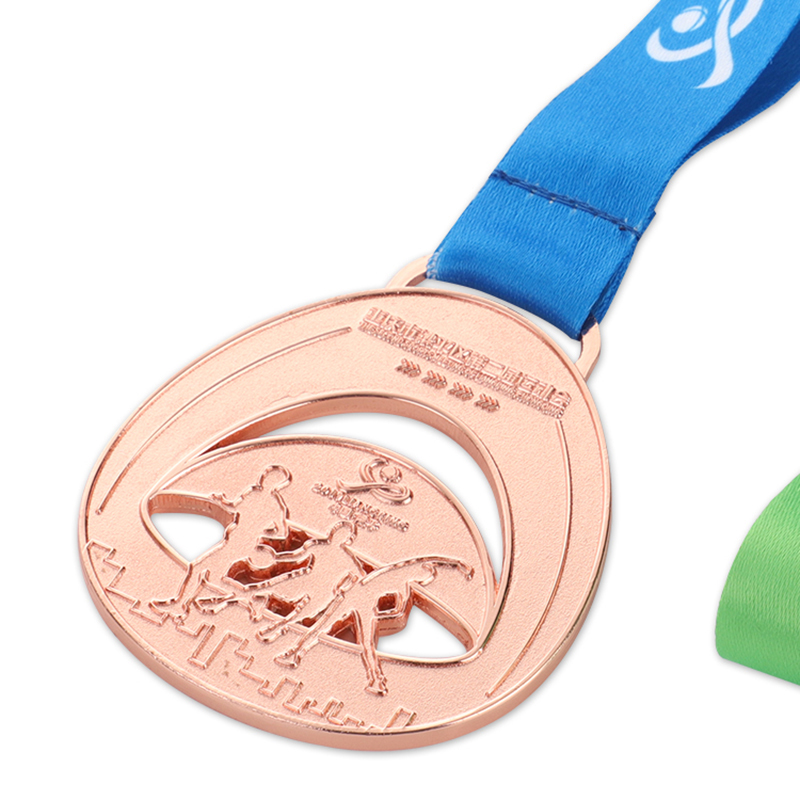 Médailles De Tennis De Table Saint-Benoît En Simple Hommes Aux États-Unis En Gymnastique Par Des Étrangers