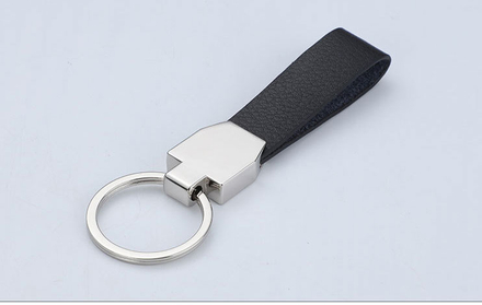 Porte-clés en cuir noir