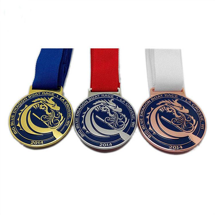 Médaille en métal du prix du bateau Dargon en émail doux