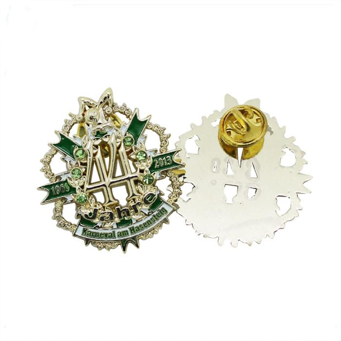 Épinglette en émail doux en cristal doré souvenir