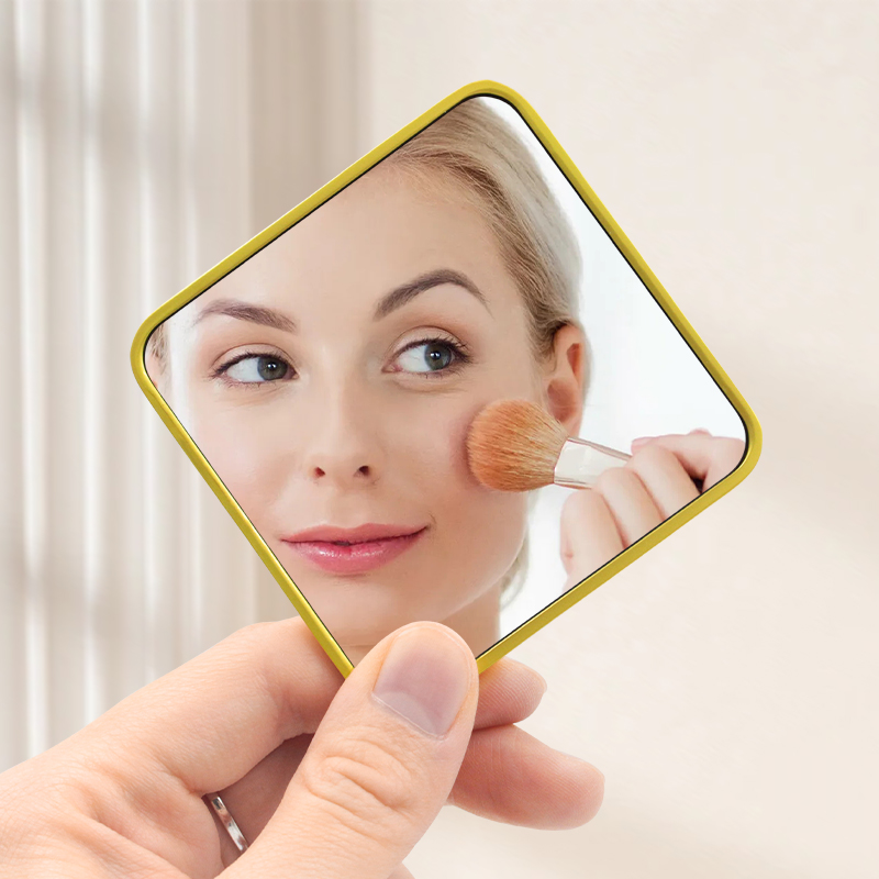 Miroir de poche compact pliable gravé par un designer mignon personnalisé