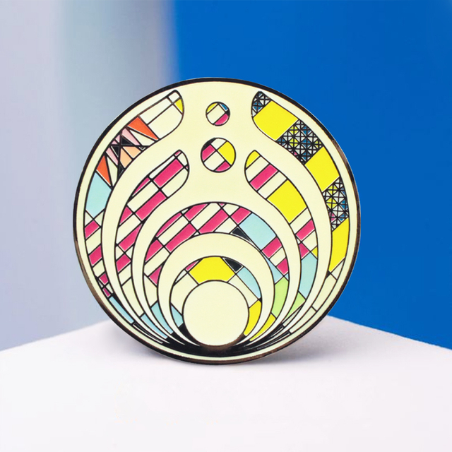 Badge personnalisé Anime doux dur mignon épinglette en émail