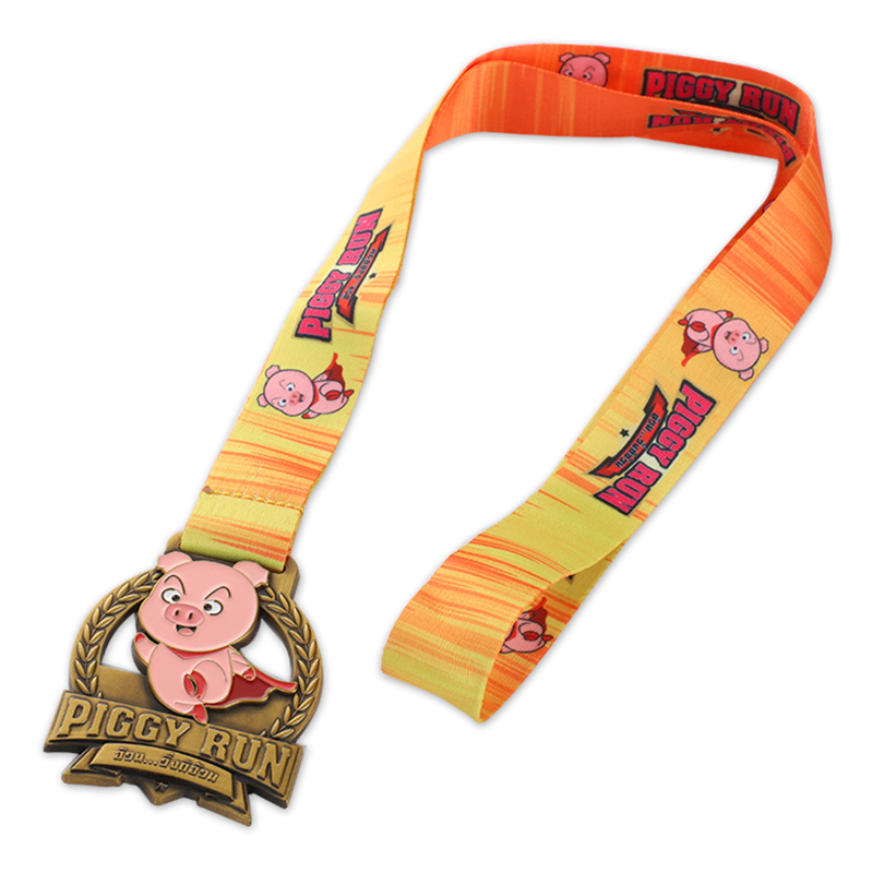 Médailles personnalisées de course de cross-country en or des États-Unis Piggy Run