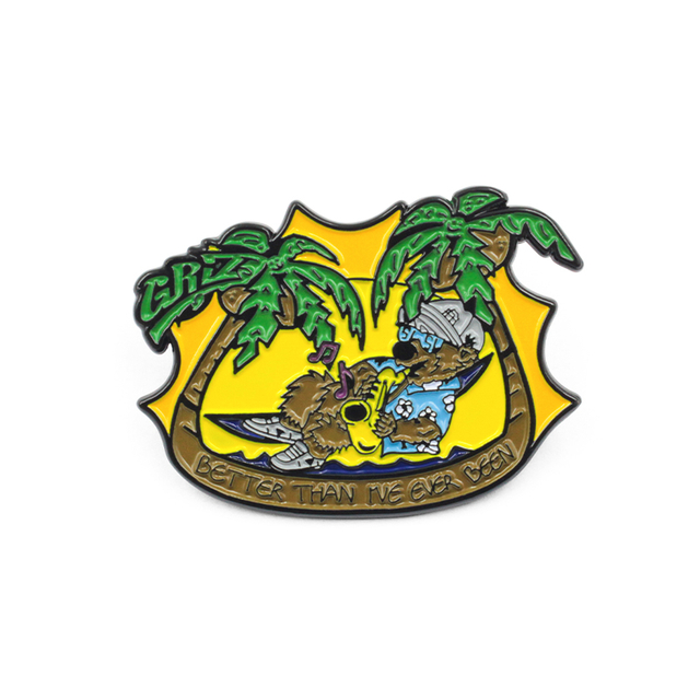 Badge d'épinglette en émail doux et dur avec logo personnalisé