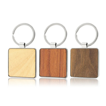 Porte-clés en bois carré